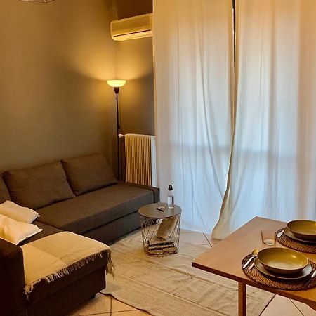 Gius' Apartment Elegante Vicino Ospedale Biella Gaglianico Bagian luar foto